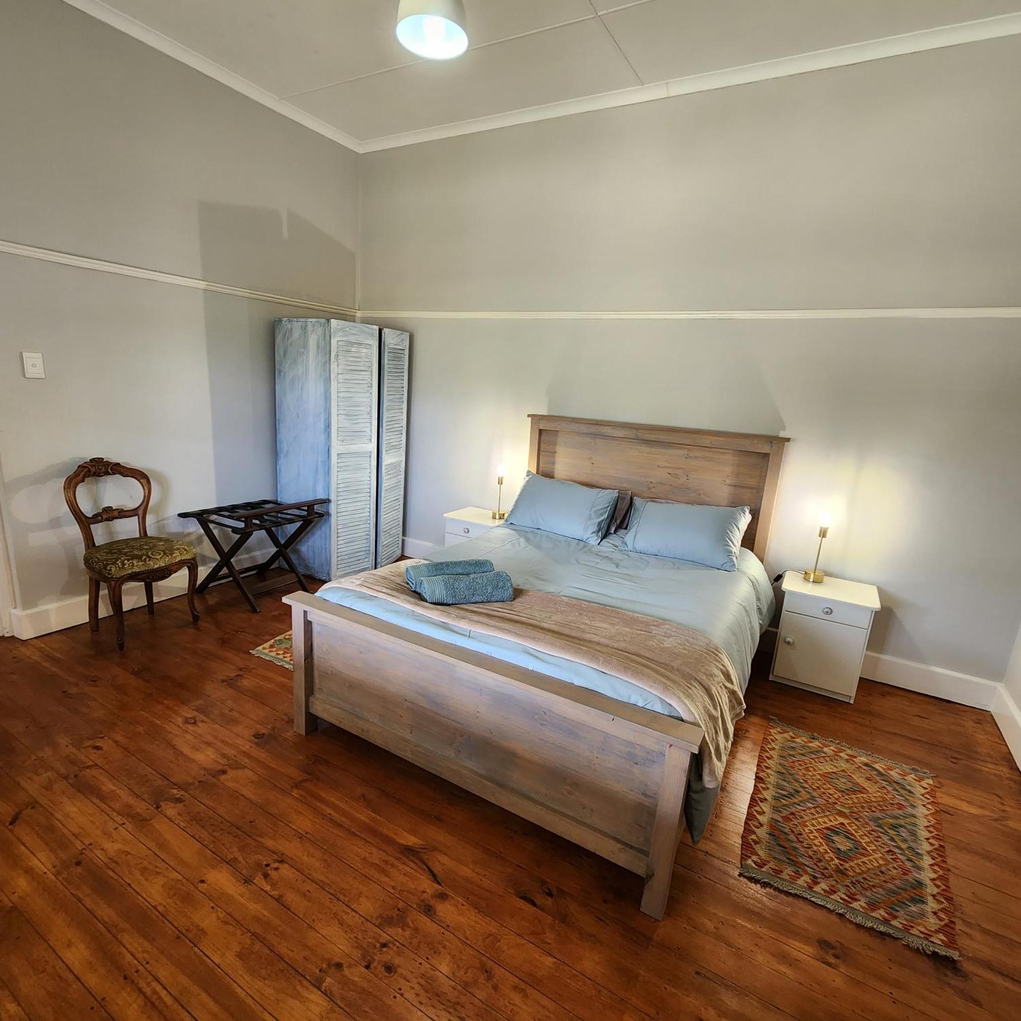 Villa Karoo Leeu Self Catering Oudtshoorn Exterior foto